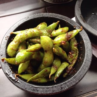GARLIC EDAMAME
